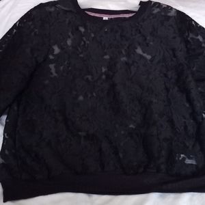 A Lace Sweat Shirt